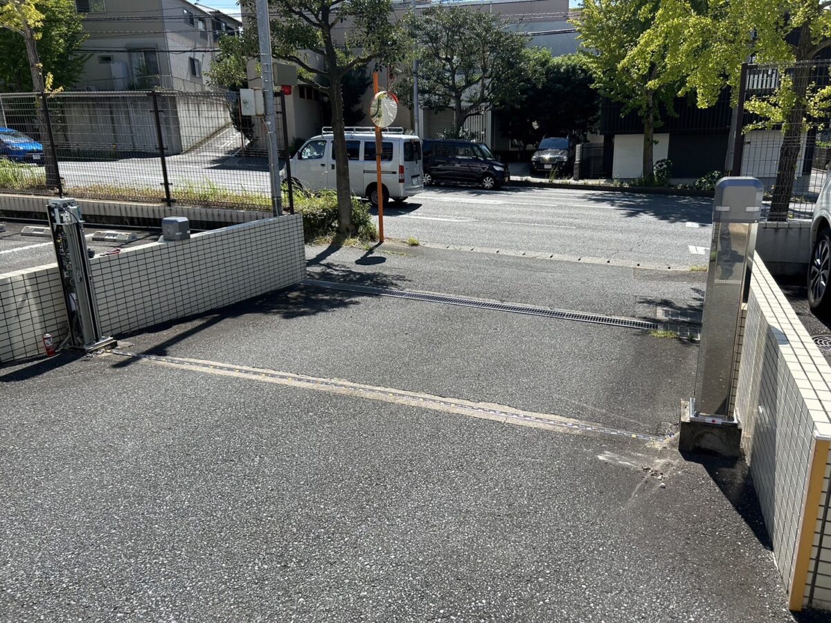 チェーンゲート販売・メンテナンス・設置工事を一貫して実施